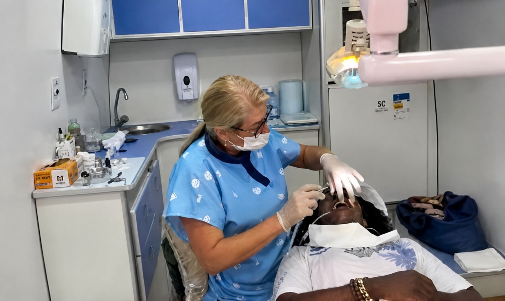Projeto Águas da Guanabara promove ação de saúde para pescadores e reforça protagonismo do Brasil na recuperação de ambientes aquáticos