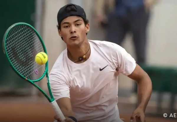 Brasileiro Guto Miguel é campeão de duplas em Wimbledon Juvenil
