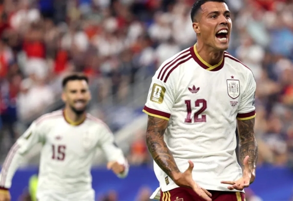Espanha arrasa a França e segue para a final da Copa do Mundo