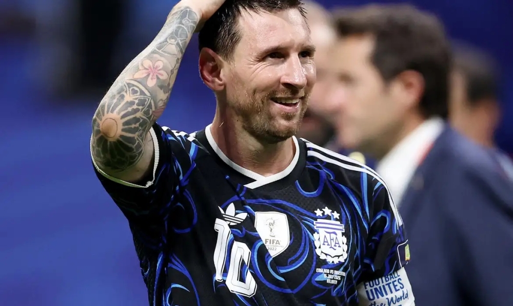 'Chegar a cinco finais seguidas é impressionante', diz Lionel Messi