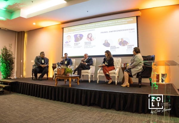 II Seminário de Turismo Gastronômico debate o futuro do setor e reúne especialistas em Curitiba