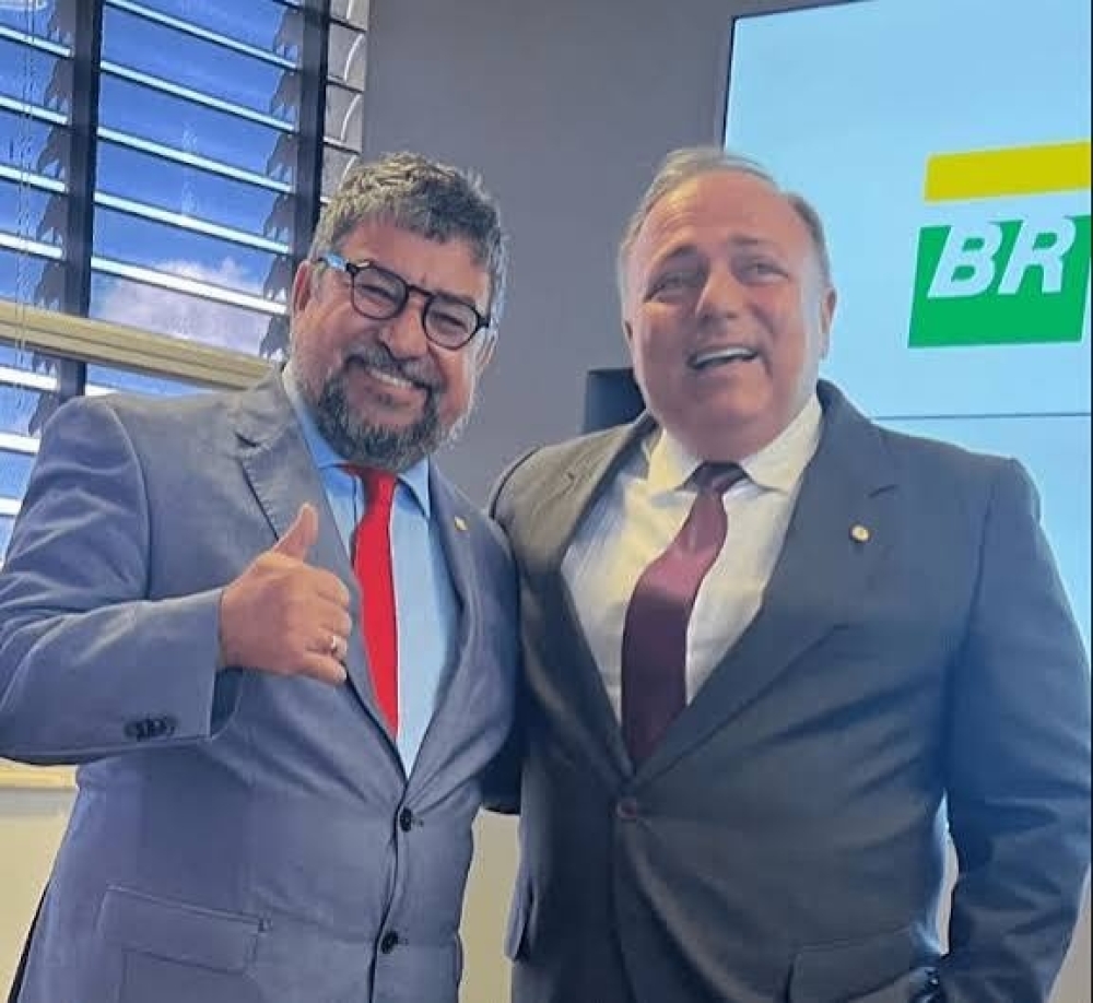 Prefeito do PT culpa Bolsonaro pelo sucesso da seleção argentina e recebe críticas e ironias nas redes sociais.