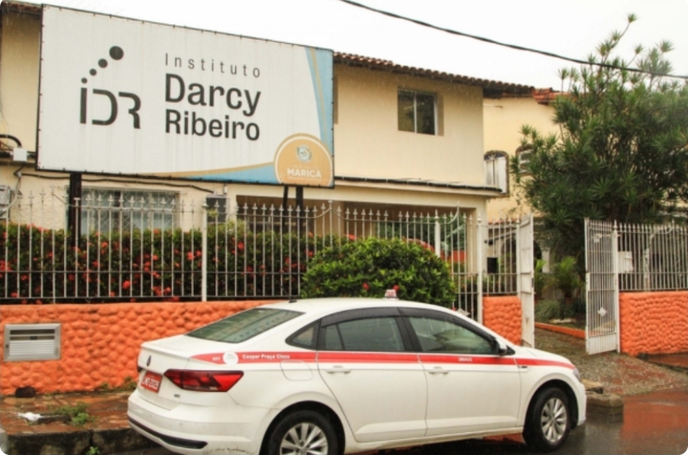 TCE-RJ freia Quaquá de extinguir Instituto Darcy Ribeiro para proteger aprovados em concurso público de Maricá