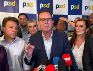 Paes oficializa candidatura ao governo do Rio com promessa de Linha 3 do metrô e parceria com municípios 'Não vão ter mais que mendigar'