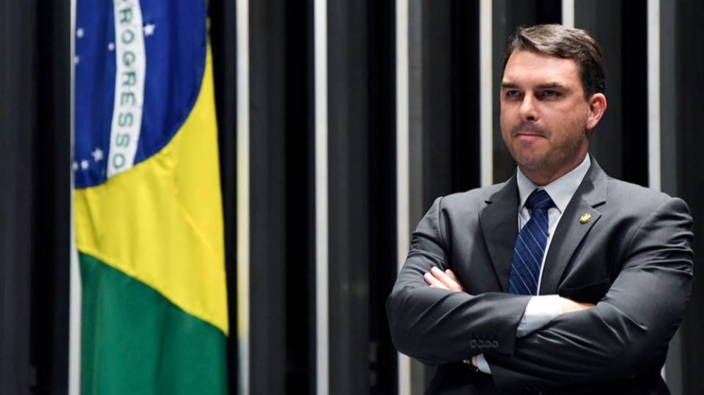 O frio na barriga de Flávio Bolsonaro às vésperas da convenção que pode definir seu futuro eleitoral