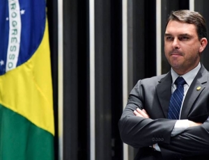 O frio na barriga de Flávio Bolsonaro às vésperas da convenção que pode definir seu futuro eleitoral