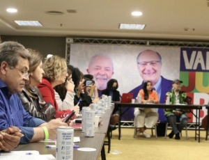 Lula participa neste sábado da convenção que oficializa a chapa Haddad-França em São Paulo