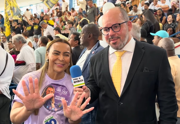 Ginásio lotado, emoção e pré-candidatura referendada: Tia Ju consolida força política na convenção do Republicanos