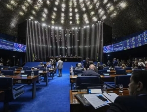 Levantamento de pesquisas por estado projeta direita e aliados com 41 cadeiras no Senado e governo com 29 em 2027 