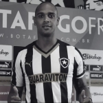 Ex-atacante do Botafogo morre após ser atingido durante ventania no Rio de Janeiro