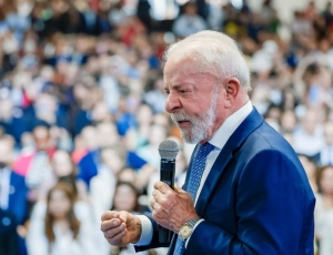 PV confirma apoio a Lula e amplia base de sustentação para a reeleição