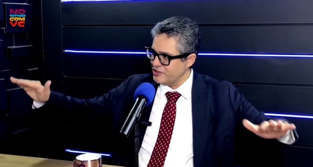 TRAVANCAS POUPA EDUARDO PAES E DECLARA GUERRA APENAS CONTRA DOUGLAS RUAS