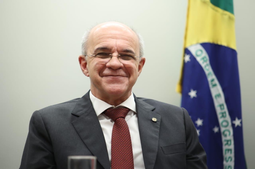 Bandeira de Mello anuncia candidatura à reeleição para deputado federal