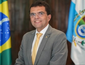 Deputado Chico Machado é internado às pressas em hospital de Macaé