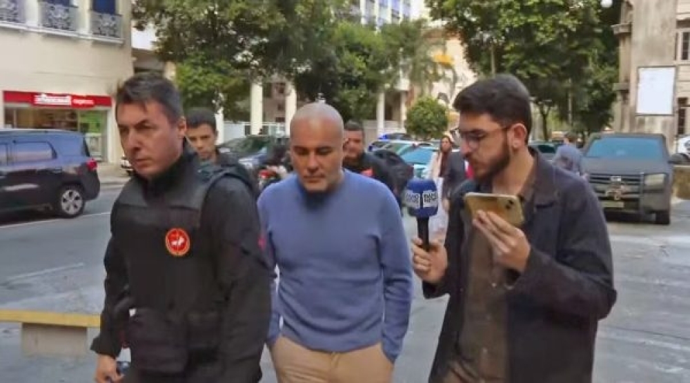 Rio Metrópole: investigação descobre cama de casal, frigobar e TV na sala de ex-presidente do instituto