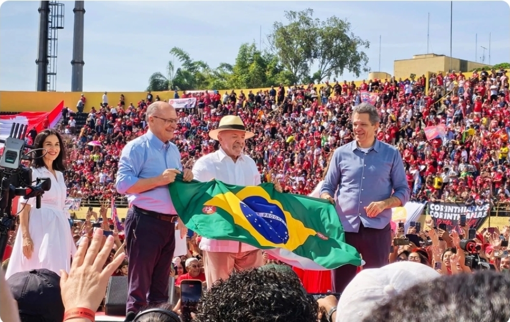 Conectando passado, presente e futuro, Lula inicia campanha de reeleição no ABC Paulista