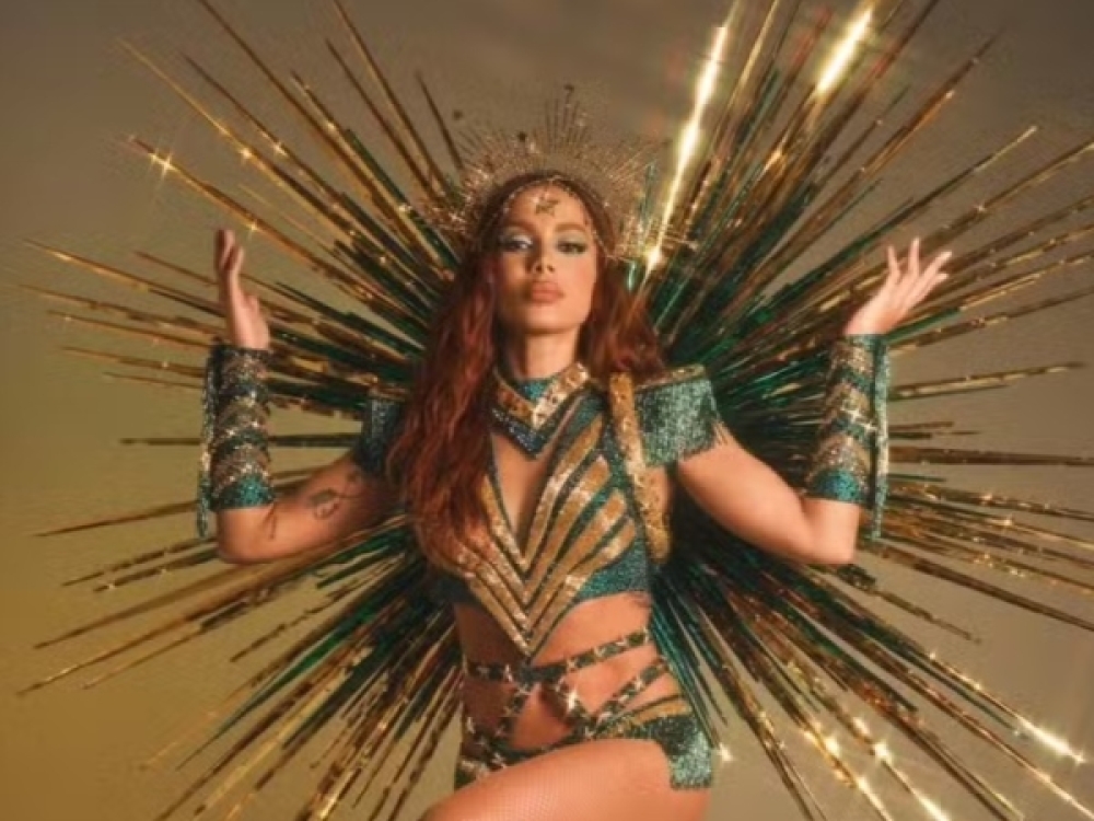 Anitta substituirá Virginia Fonseca como rainha de bateria da Grande Rio