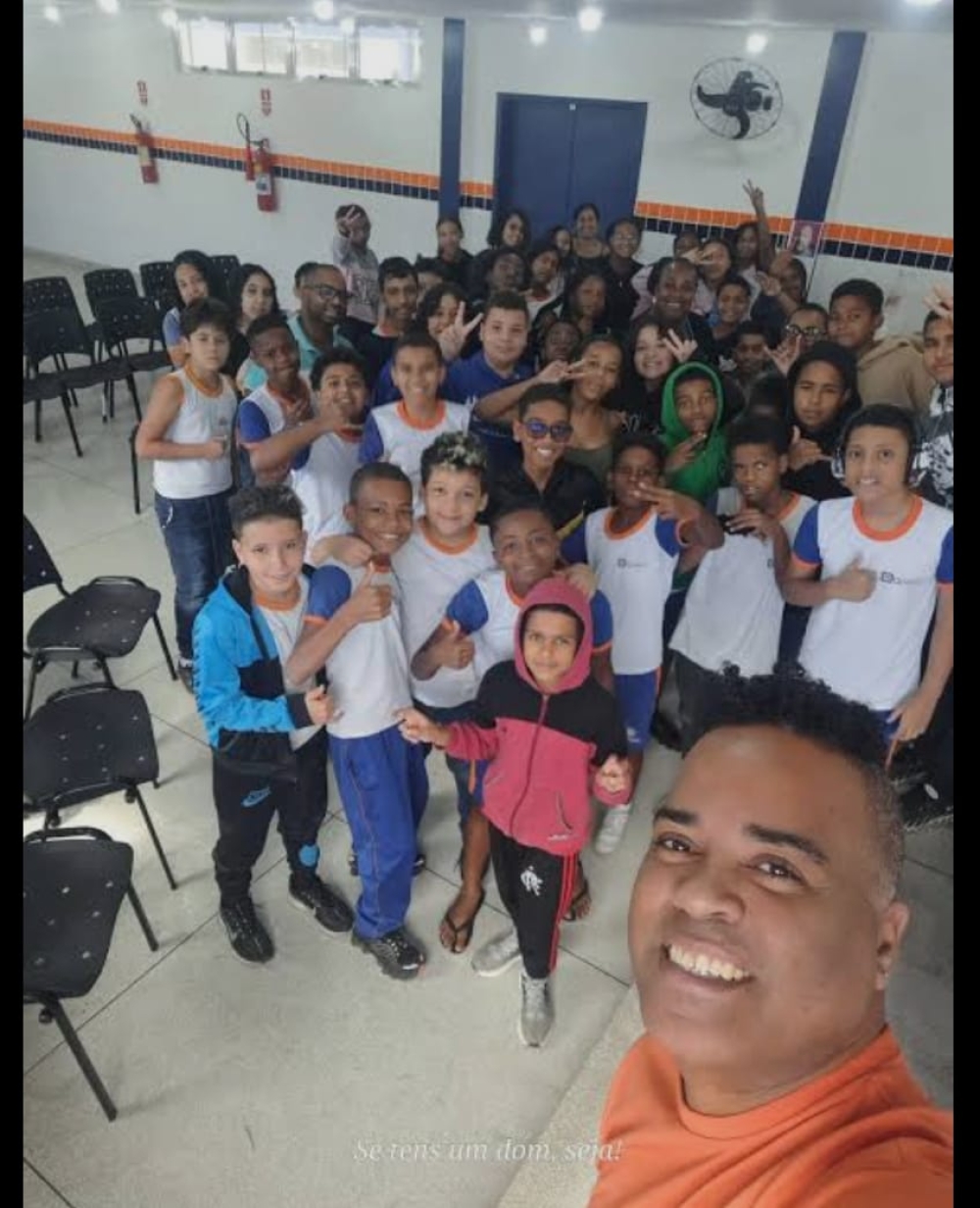 FLIQ 2026 celebra literatura, arte e cultura em Queimados e homenageia o escritor Bruno Black