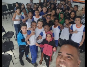 FLIQ 2026 celebra literatura, arte e cultura em Queimados e homenageia o escritor Bruno Black
