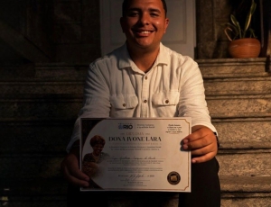 De vendedor ambulante ao Diploma Dona Ivone Lara: aos 24 anos, Ryan Mazcatti é reconhecido por sua atuação na comunicação comunitária