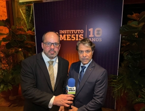 Werson Rêgo celebra 10 anos do Instituto Nêmesis, fundado com o ministro Carlos Velloso e o desembargador Gilberto Rêgo, e anuncia o Pregoeiros Summit no Rio