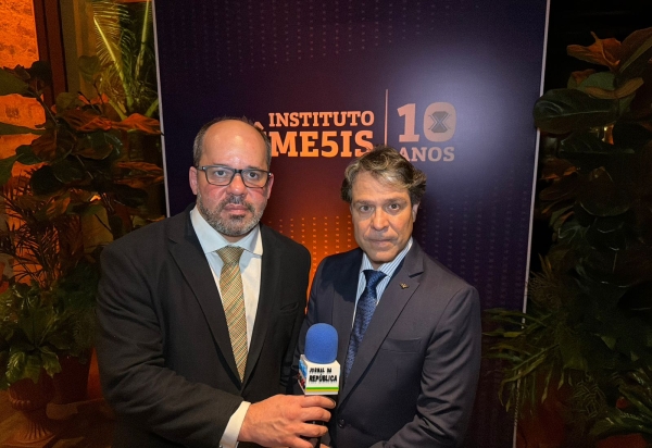 Werson Rêgo celebra 10 anos do Instituto Nêmesis, fundado com o ministro Carlos Velloso e o desembargador Gilberto Rêgo, e anuncia o Pregoeiros Summit no Rio