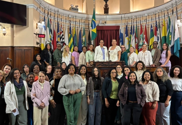 Projeto ISHA cria rede de acolhimento e apoio para mulheres