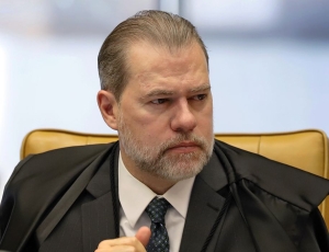 Dias Toffoli libera campanha de Renan Santos pela internet