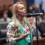 Tia Ju vai ao Ministério Público pedir suspensão de eleição no Conselho Estadual de Educação por irregularidades