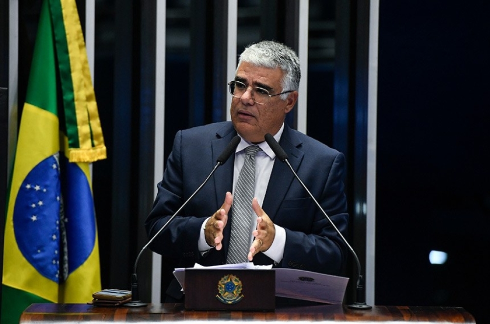 Girão critica decisão do STF sobre escritórios de advocacia de familiares de juízes