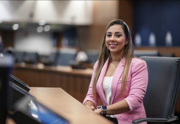 Mandato Ativo: Deputada Estadual Giselle Monteiro concede prêmio 'Construtor da Paz' a Bombeiros por Resgate de Alto Risco