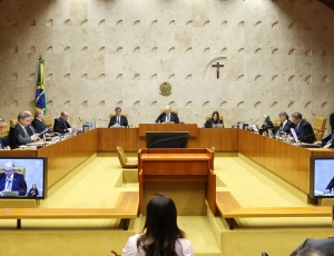 200 mil pessoas assistem ao vivo julagamento de Moraes no STF