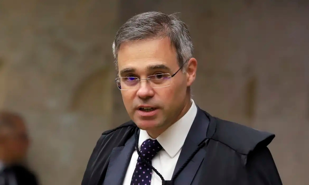 Mendonça rejeita ação contra reajuste do Bolsa Família