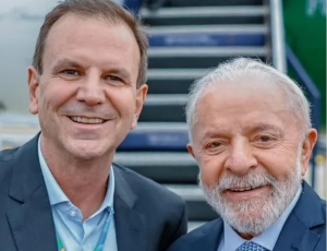 Contas de Eduardo Paes em 2026 revelam cruzamentos entre fornecedores da campanha e pessoas com vínculos no poder público. Casos somam R$ 216 mil.