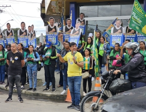 Deputado Marcelo Dino faz Caminhada da Paz no Pantanal, em Caxias