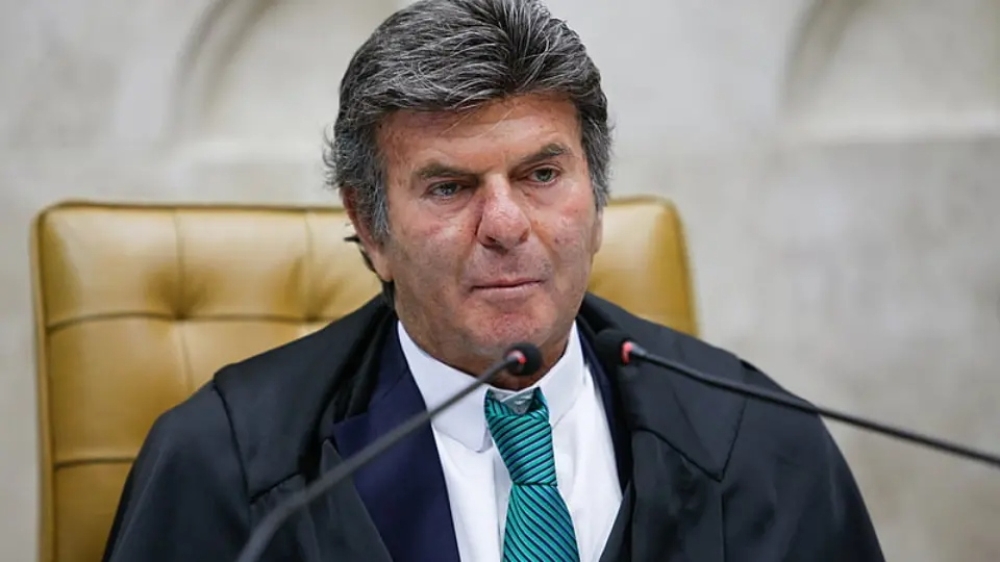 Diálogos indicam que Vorcaro usou empresas para bancar homenagem a Fux em NY