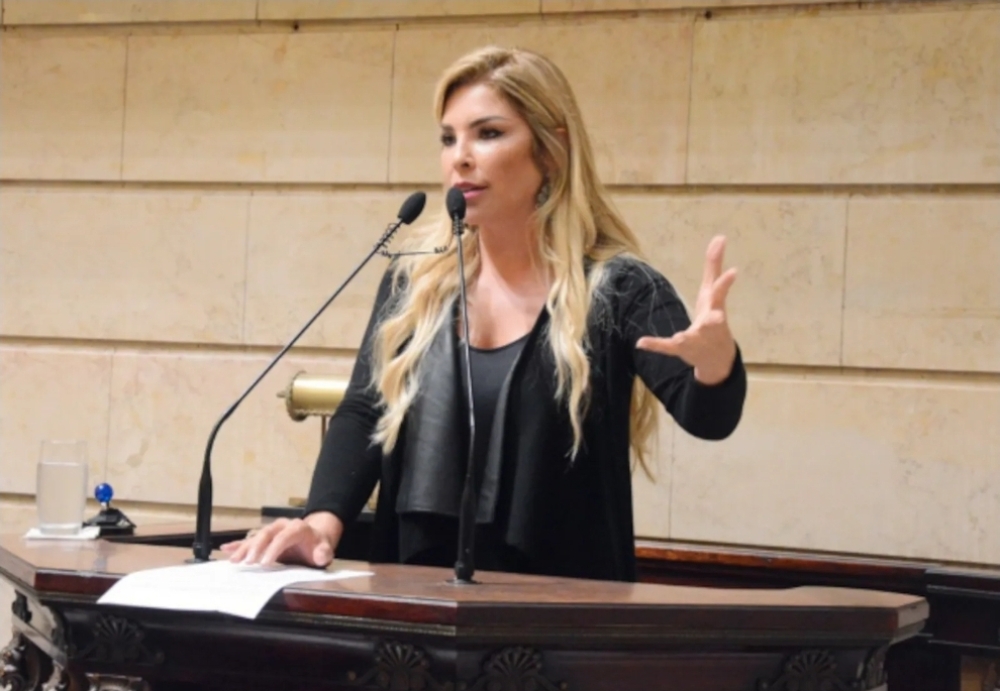 Ex-vereadora Verônica Costa, a ‘Mãe Loira’ do funk, condenada por torturar o ex-marido, é presa em Petrópolis
