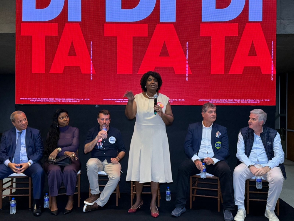 Pesquisa Datafolha mostra: Preto, Branca, evangélico, ateu, rico, pobre, petista e até bolsonarista vai votar na Benedita para o Senado e a outra vaga está sendo disputada por 5 candidatos