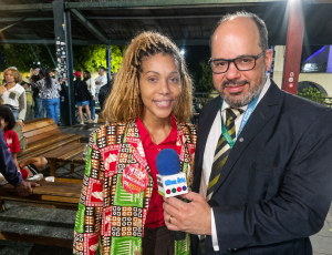 'Arma, genocídio não é a solução': Deputada Dani Balbi, no ato pela cultura com Lula, defende educação e cultura como o caminho contra a violência