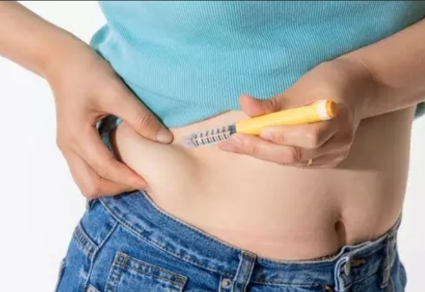 Vai fazer uma cirurgia? Saiba quando parar a caneta emagrecedora