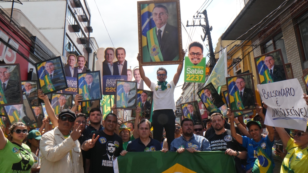 Justiça devolve quadro de Bolsonaro a Satiê uma semana após concluir que peça não deveria ter sido apreendida