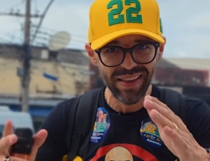 Vice-líder do PL na Alerj, deputado Alexandre Knoploch move ação no TRE contra o PSOL por execução de música com conteúdo sexual envolvendo Flávio Bolsonaro