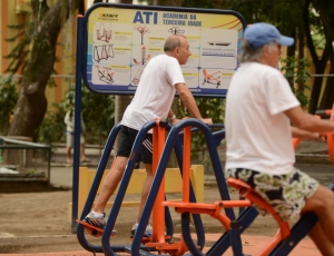 Niterói celebra Dia Nacional do Idoso com programação gratuita no Caminho Niemeyer