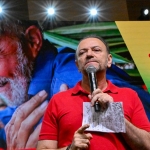 Presidente do PT diz que Lula vai a debates no segundo turno