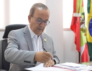 Repasses do governo de SC a empreiteira investigada aumentam 4.457% com Jorginho Mello