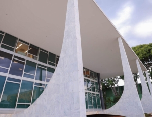 STF afasta ICMS sobre subvenção de energia elétrica para consumidores de baixa renda