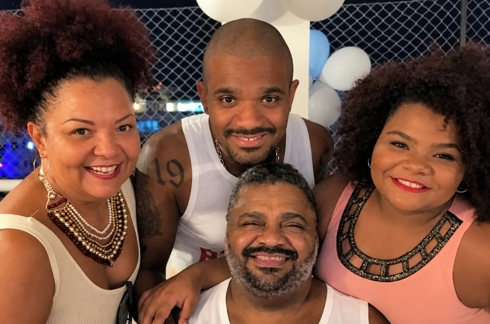 Neste domingo (11), véspera de feriado, Flora Cruz realiza a 2a Edição do evento “Para Declarar Minha Saudade