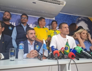 ‘A partir de janeiro eu e Flávio vamos entrar nas comunidades’, promete Douglas Ruas