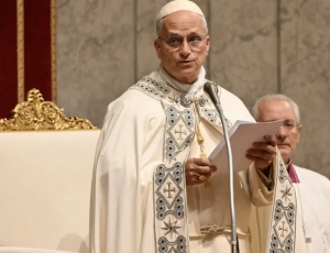 Papa Leão 14 anuncia cirurgia para retirar nódulo do pulmão nos próximos dias