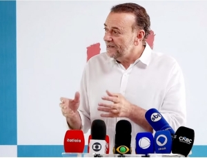 ‘Como alguém que rouba uma ilha pode querer ser presidente?’, indaga presidente do PT